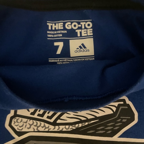 3-piece Adidas Shorts and Shirt - size 7 - Picture 4 of 4